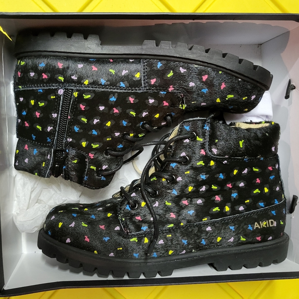 AKID BOOTS